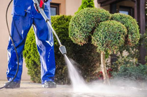 Driveway Cleaning UK - Cleaning Driveways UK