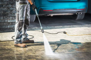 Driveway Cleaning Buntingford - Cleaning Driveways Buntingford